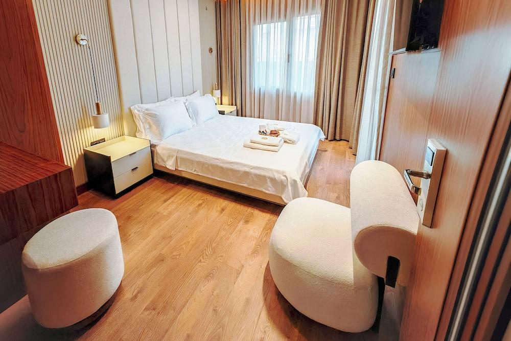 Qzen House Alaçatı