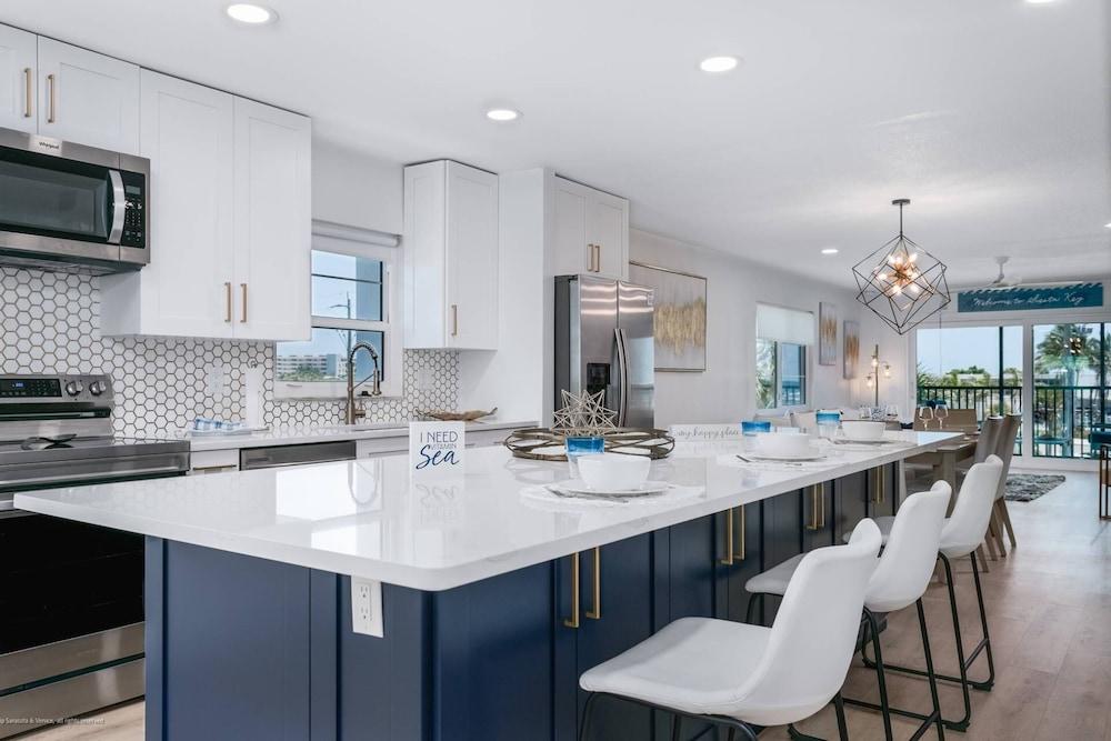 Beach Way With Ocean Views