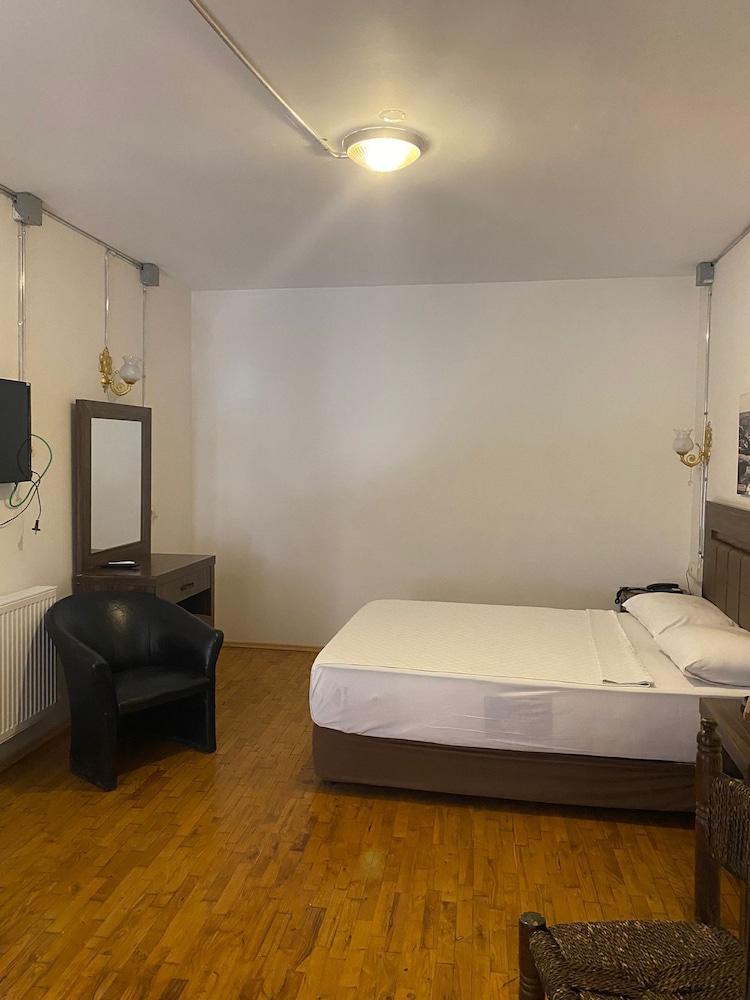 Hülya Hanım Konağı