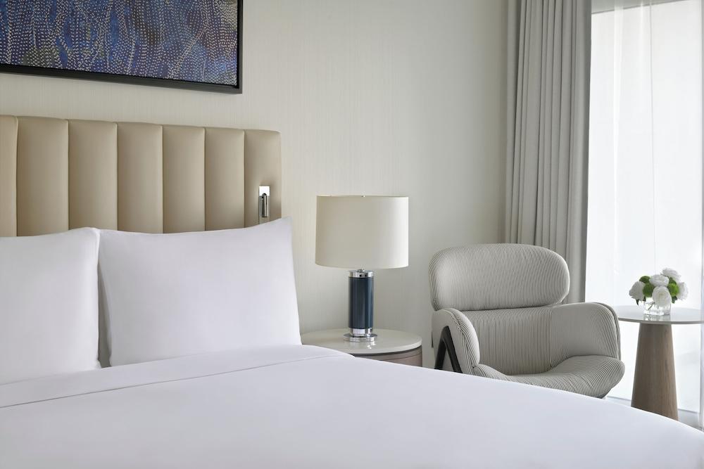 Address  Beach Resort Marassi