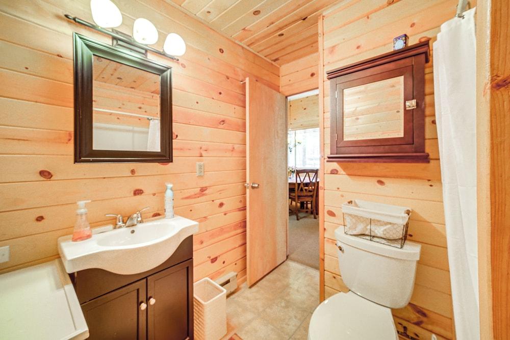 Hike & Atv: Secluded Happy Jack Cabin w/ Deck