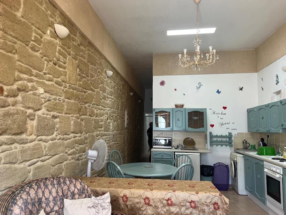 Rustic 1 Bd Stone Apt in Malonas Rodos