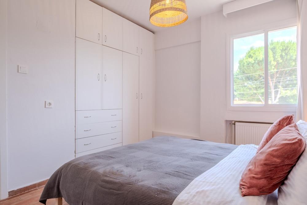 Villa w Garden 5 min to Altinkoy Beach in Urla