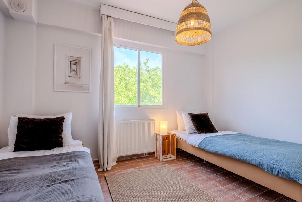 Villa w Garden 5 min to Altinkoy Beach in Urla