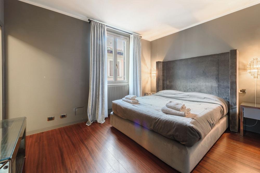 Regina House by Mmega