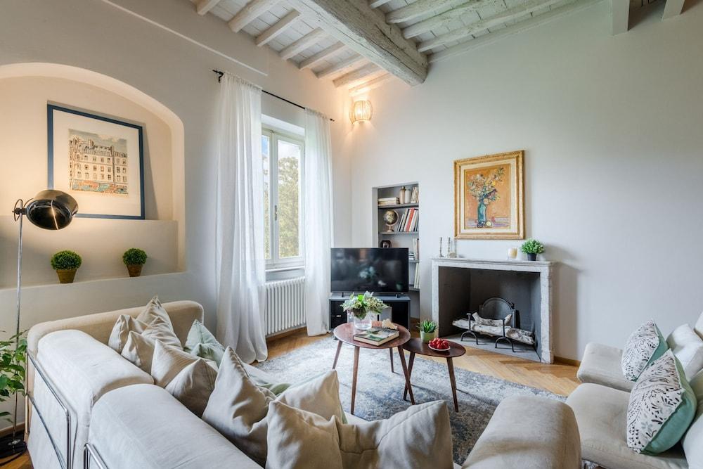 Garden Vista Apartment