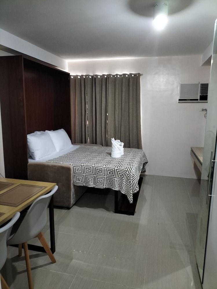 The Persimmon Studios