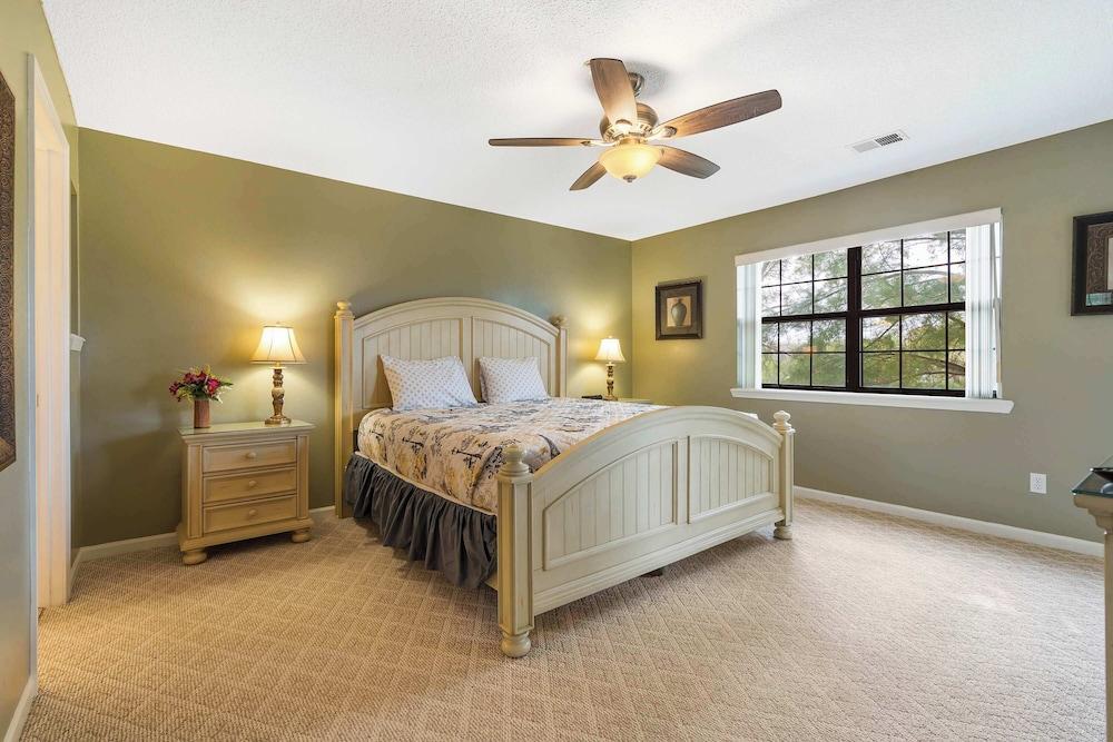 Evergreen Haven - Golf, Attractions, & Amenities!