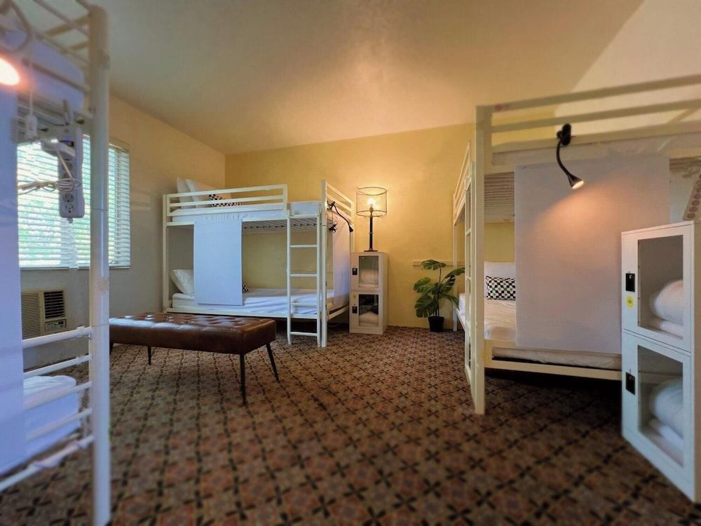 Bposhtels Orlando Universal