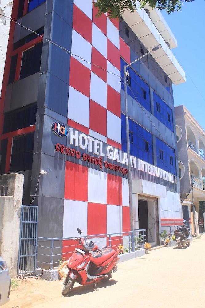 Hotel Galaxy International