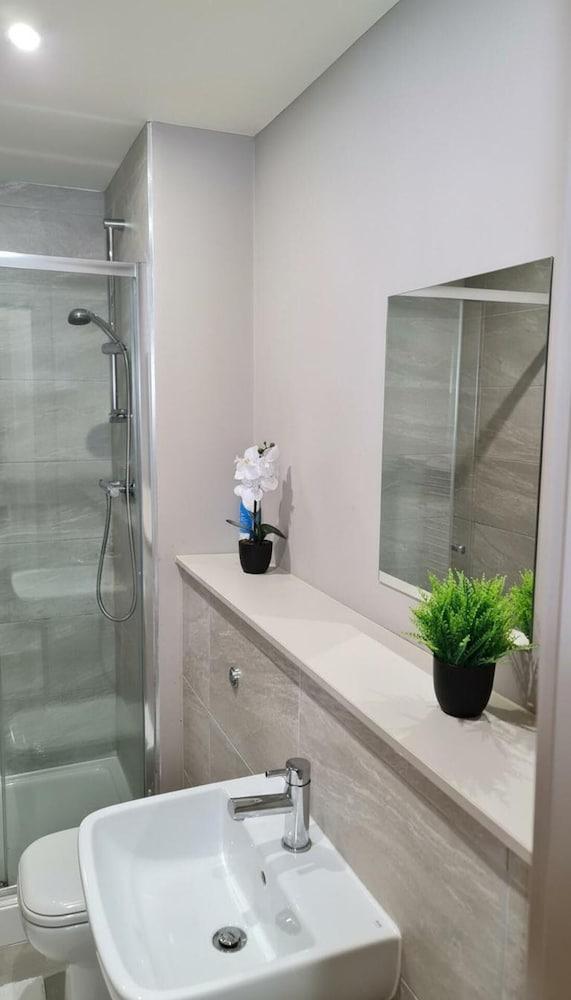 Leeds City Escape - Stylish Apartment