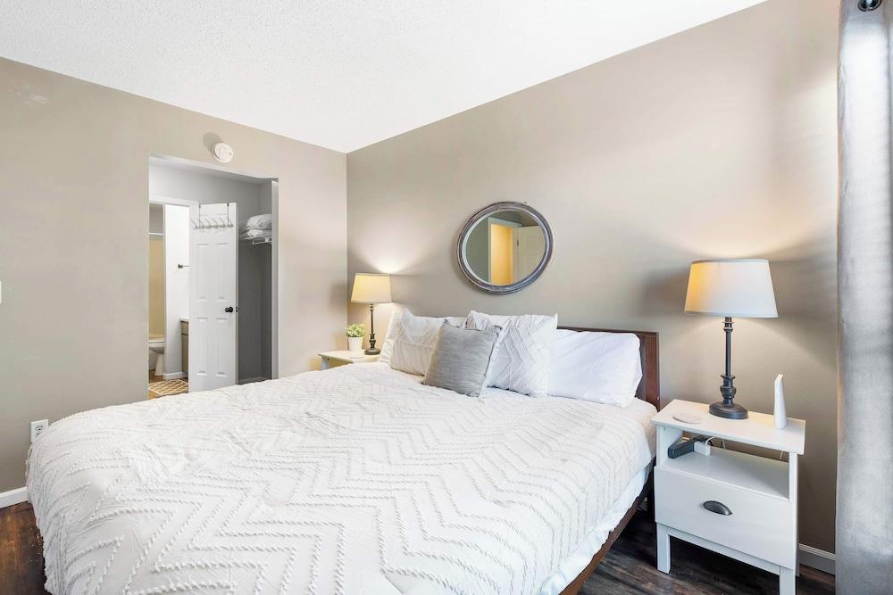 The Golf Front Duo 2 Condos!