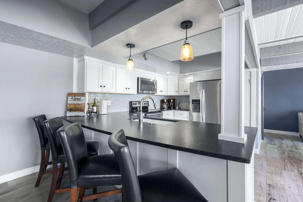 For the View Lakeside Launchpad! Great Location