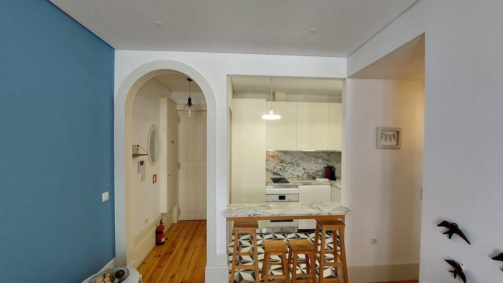 Downtown Charming by Vacationy