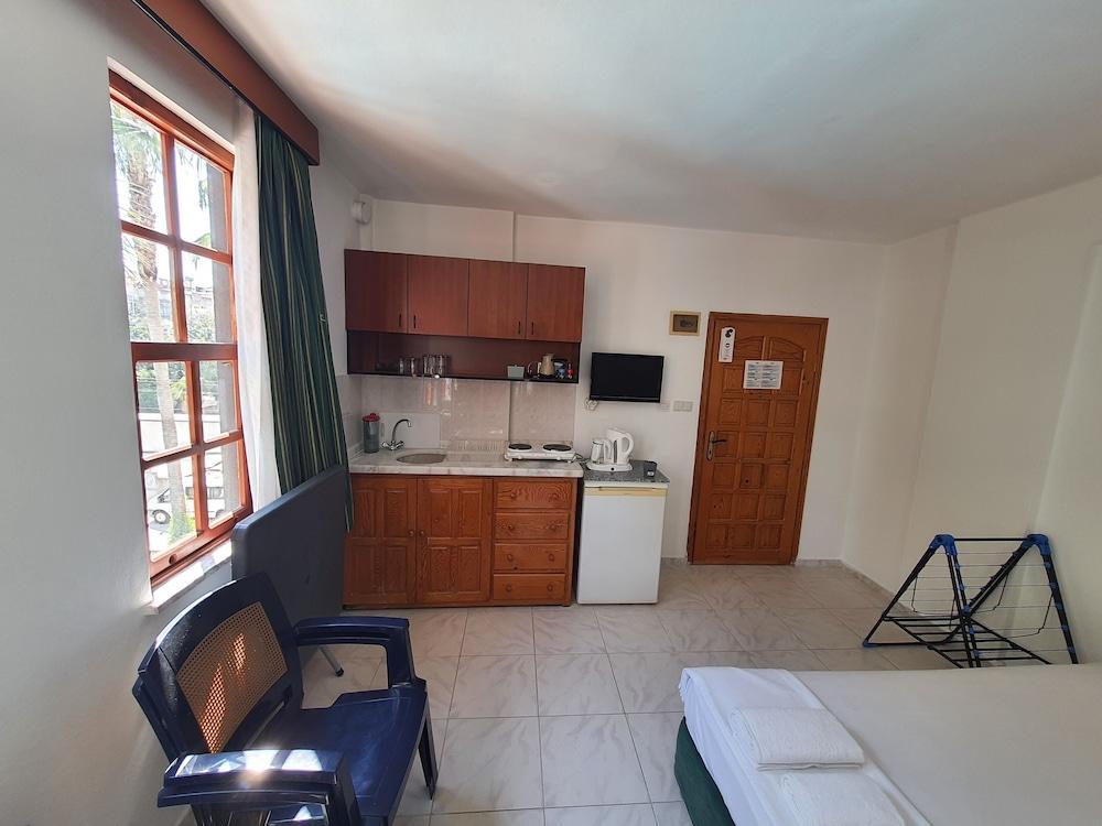 Cleopatra Aqua Hotel