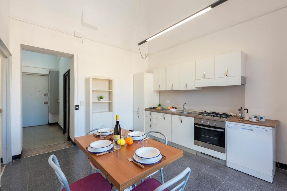 Piazza Colombo House Historic Center