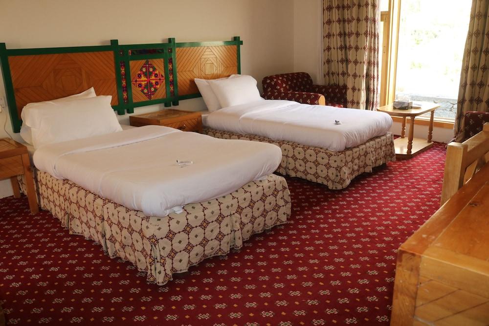 Montvale Resort Passu