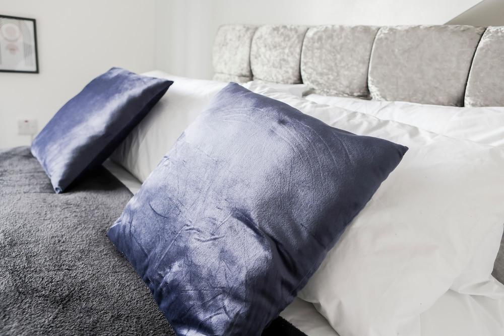 Cosy Apartment Near Leeds City Centre