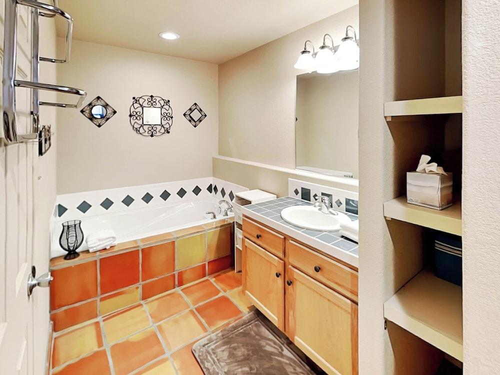 The Bungalow by Ruidoso Vacation Rentals