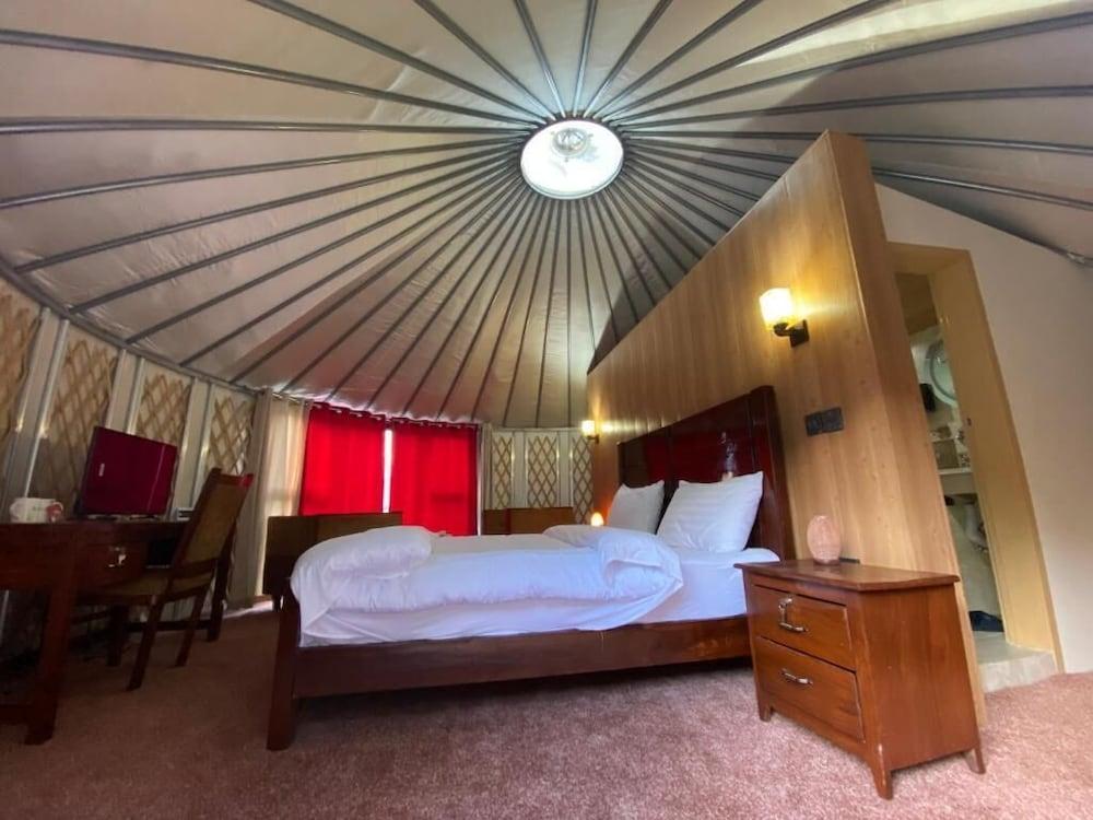 Apex Hotels and Resorts Hunza