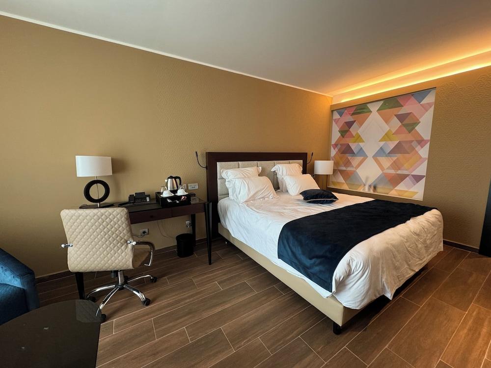 Seybouse Hotel & SPA