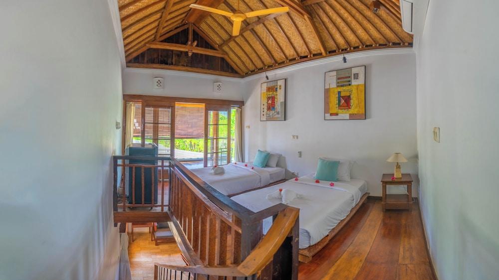 Villa Sari Bumi Menjangan