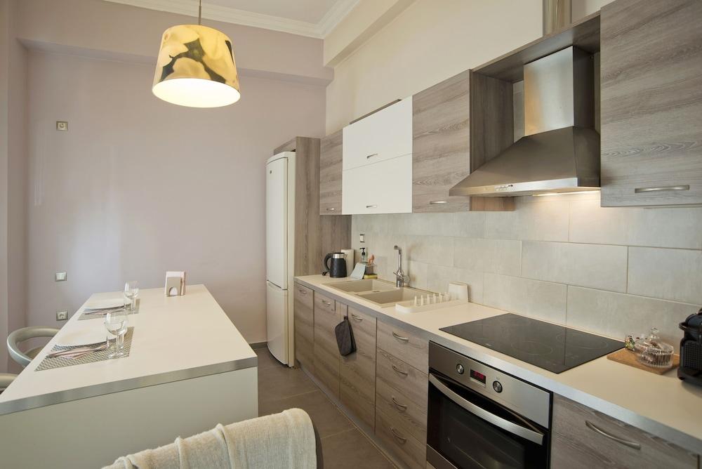 Coastal Charm in Piraeus