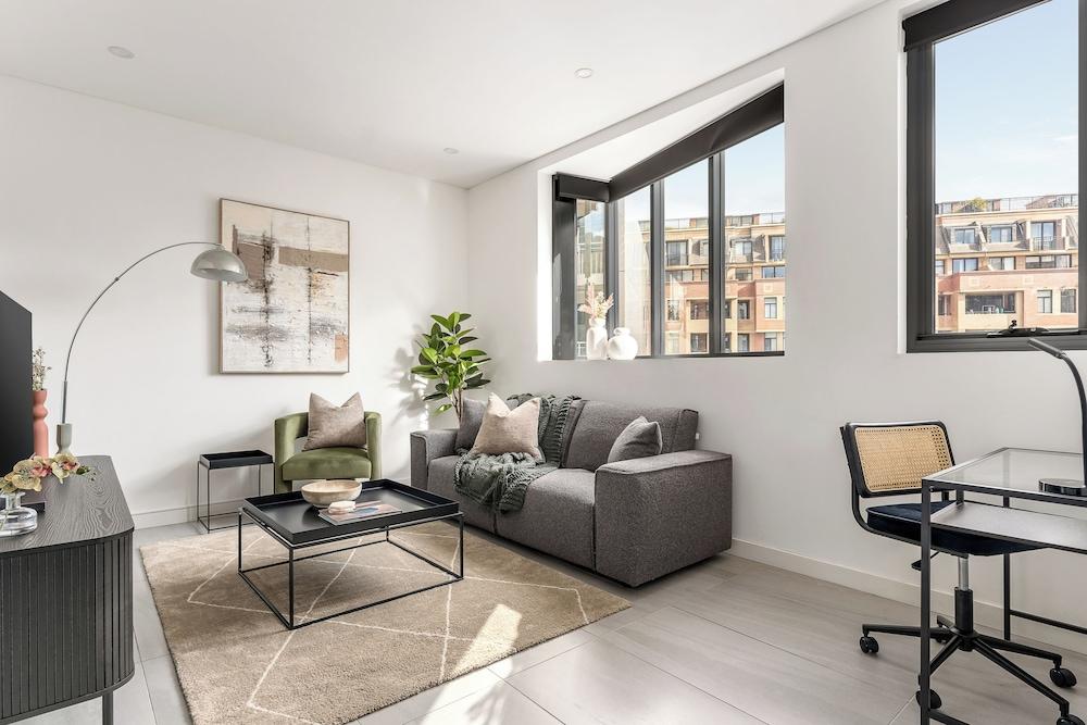 Pyrmont Apartments by Urban Rest