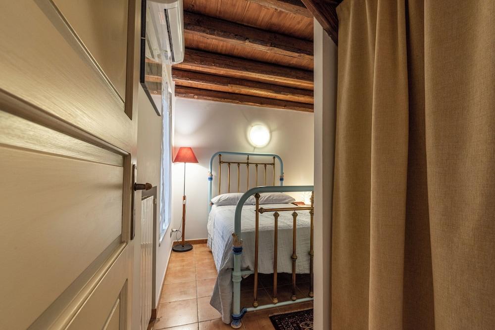 Amari Elegant Apartment