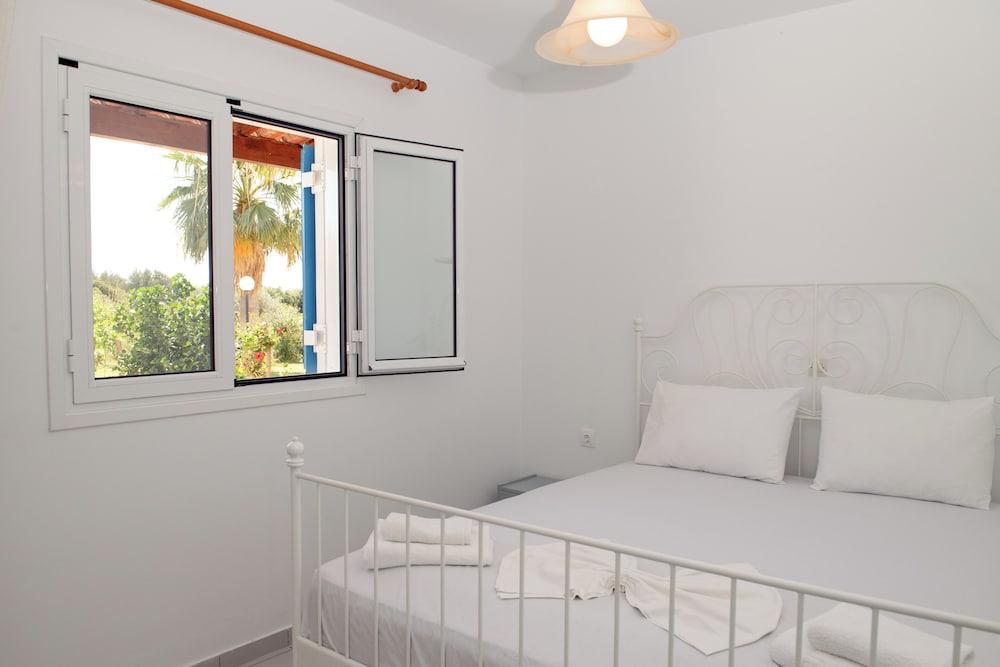 Marianthi Apartments