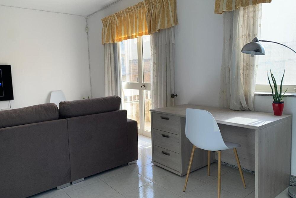 SwieqiStay room7 shared bath - Paceville