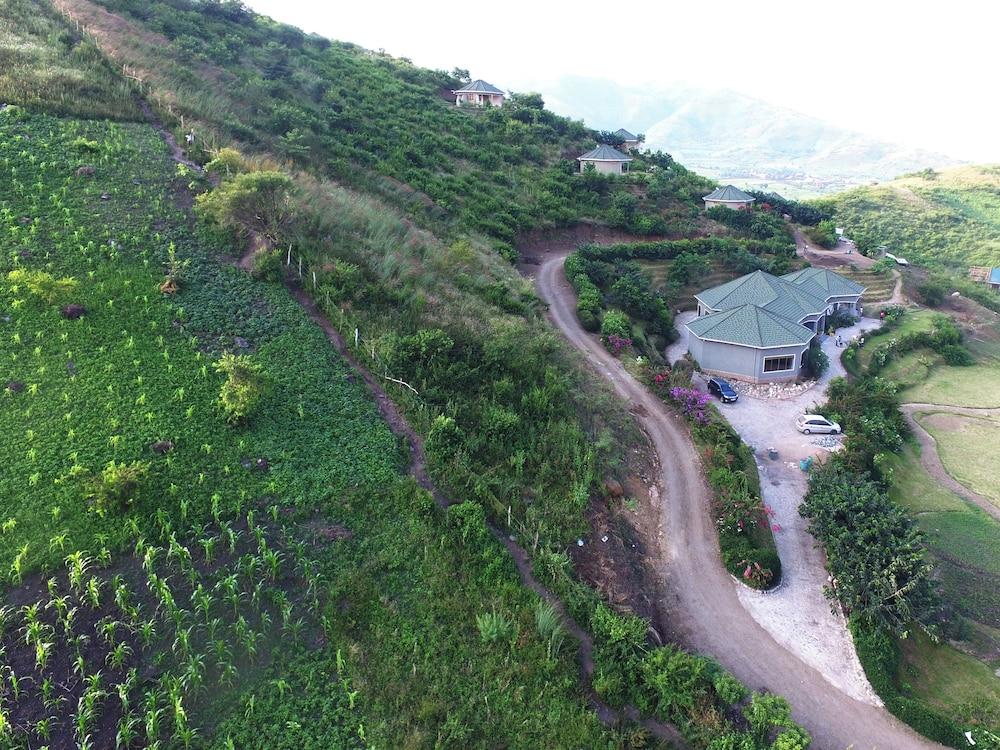 Lake George View Resort