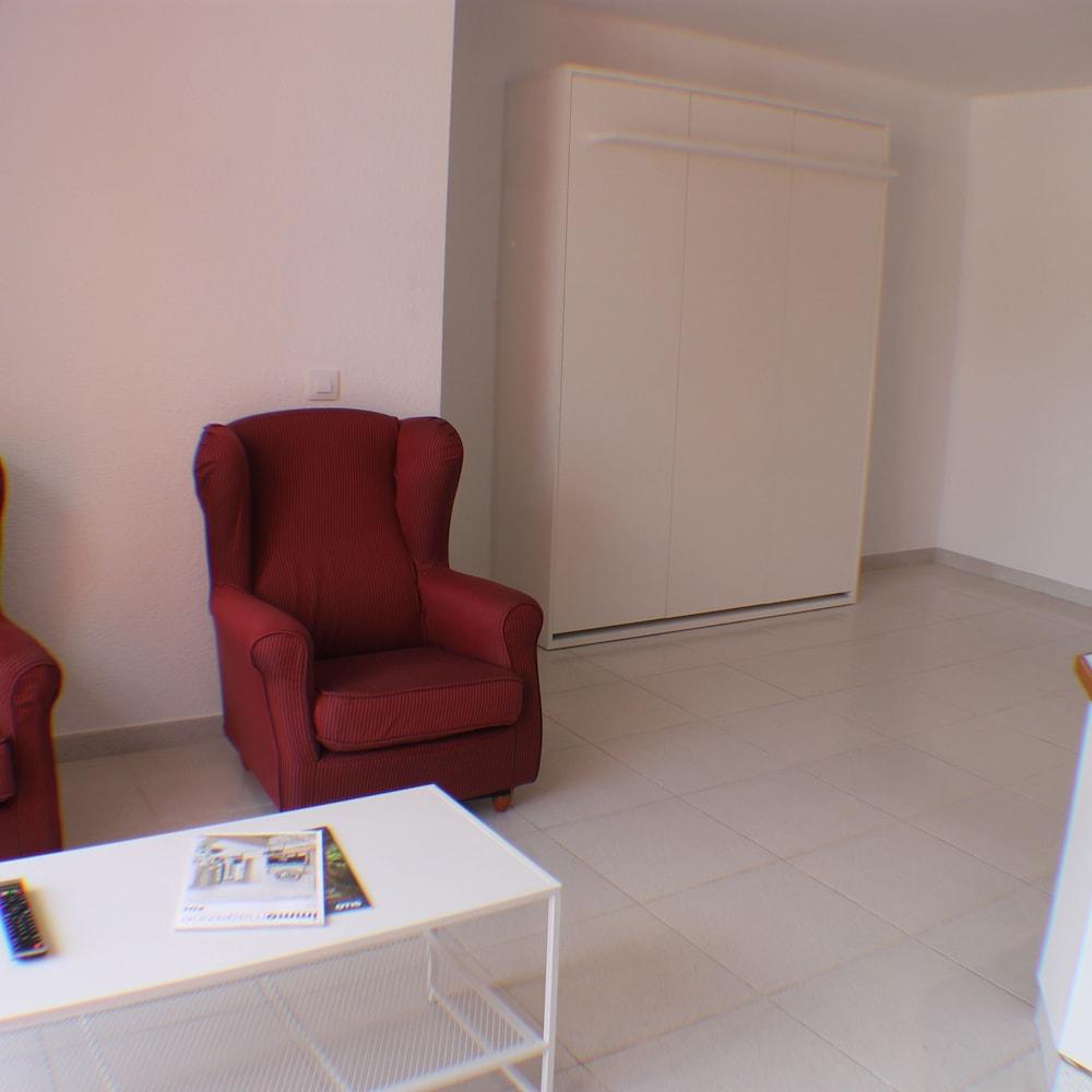 Pi Sunyer 4 4B in Roses