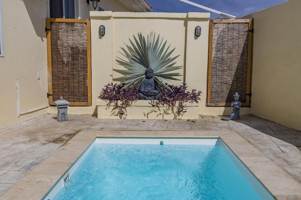 Spacious 7BR 6BA Villa 2 Pools Walktobeach