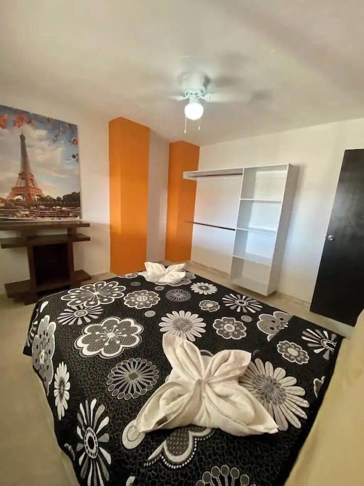 Lomas Altas Tonala Céntrico 4