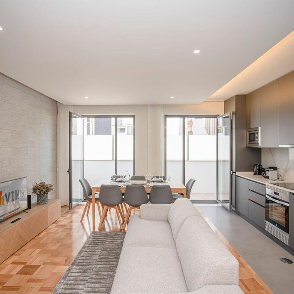 Liiiving in Porto - Design Bright House