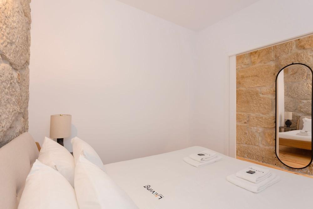 Liiiving In Gaia - The Wine Side VI