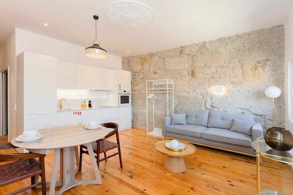 Liiiving In Gaia - The Wine Side IX