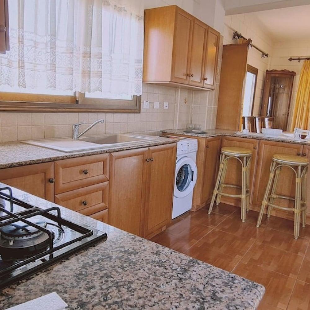 25 AN - Pernera House