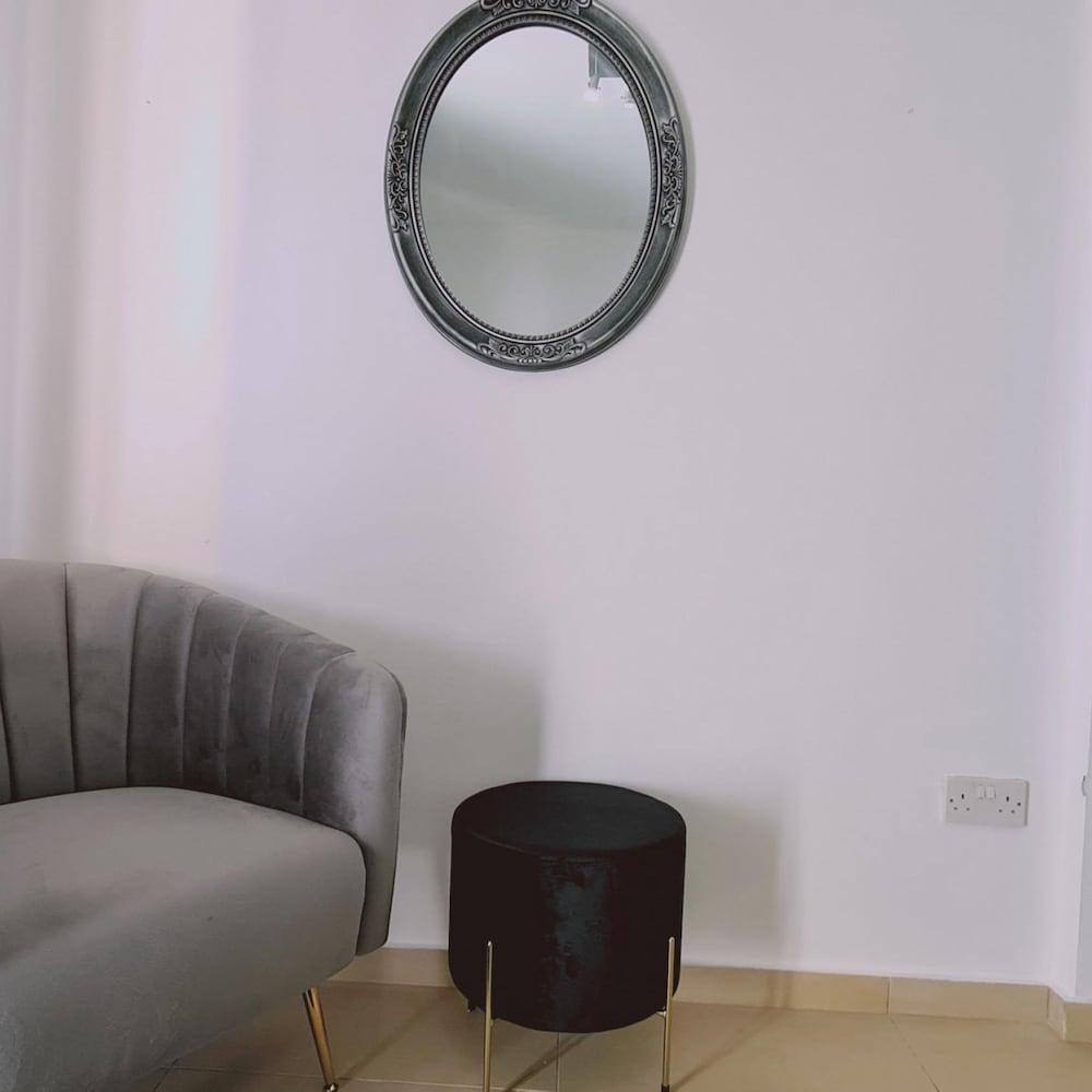 77 KPF - Stay Paphos Beyond Studio