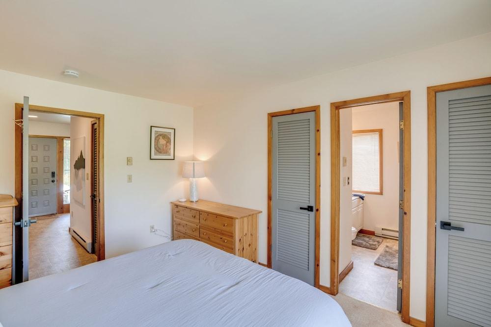 Catskills Townhome ~ 2 Mi to Windham Mountain Club