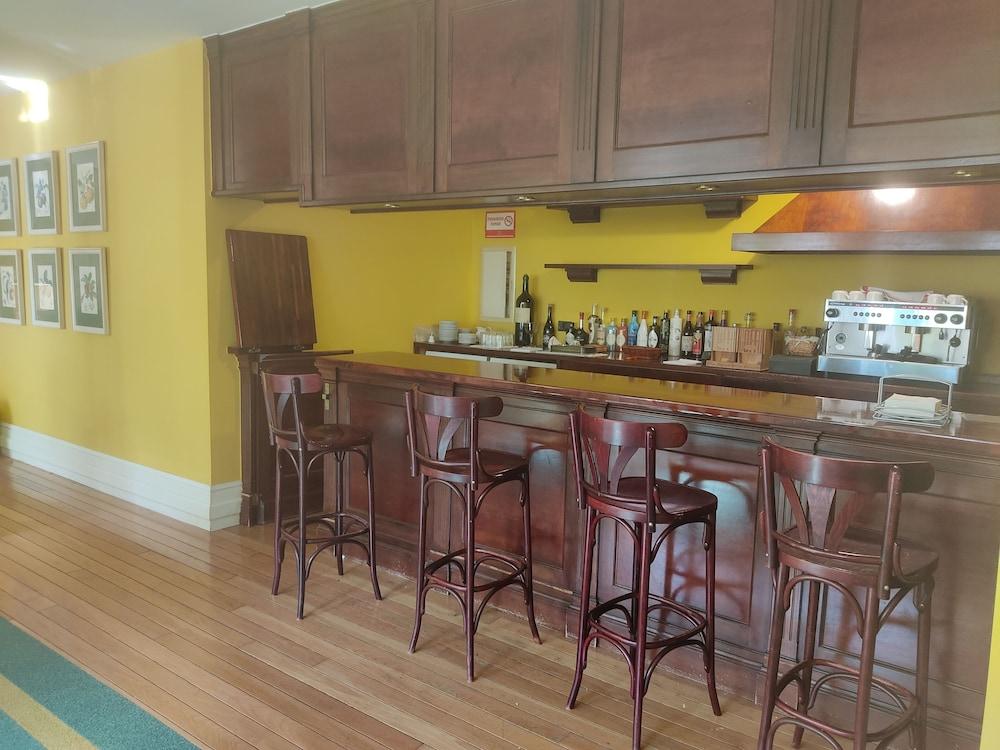 Hotel Suite Mioño Castro