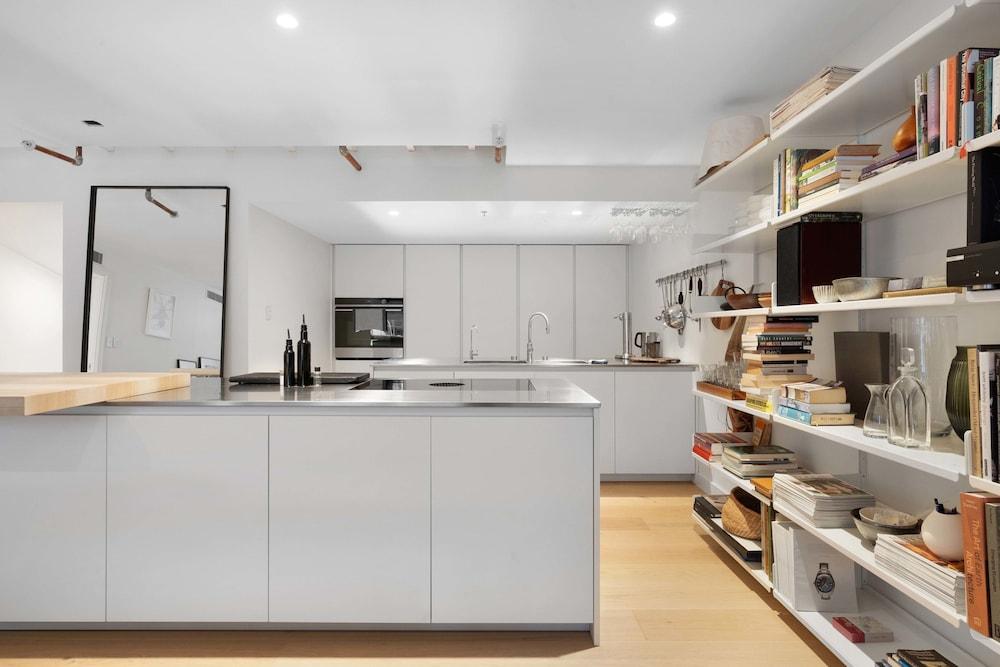 Wharf Loft in Sydney