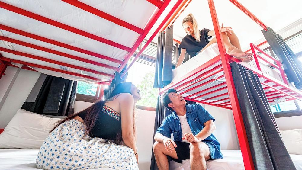 Slumber Party Beach Koh Phangan