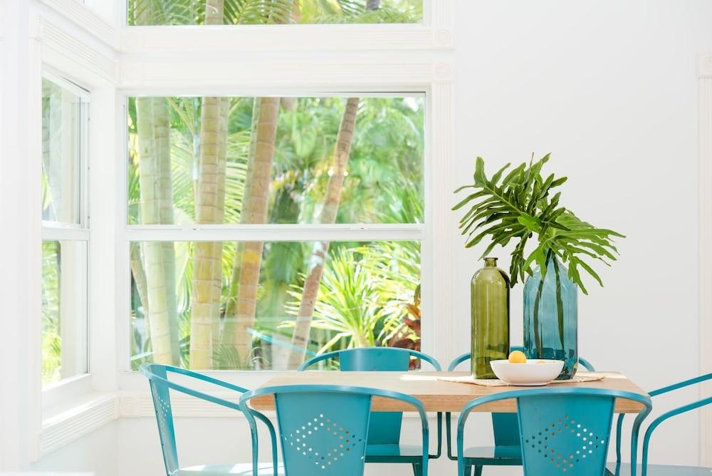 Waterfront Oasis W Boat Dock Heated Pool