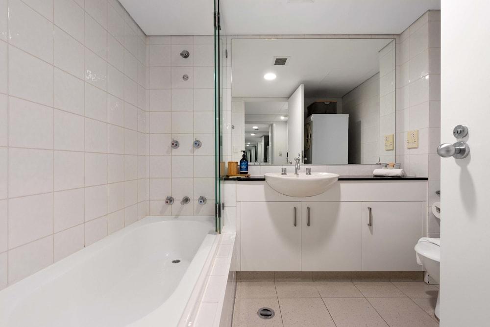 Marvelous Manly With 1 Bathrooms