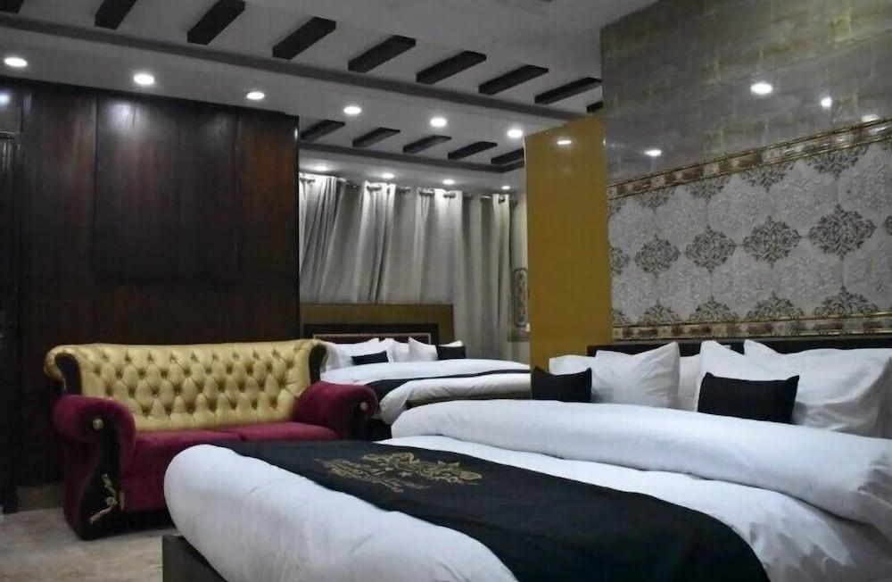 Grand Al- Fateh Hotel