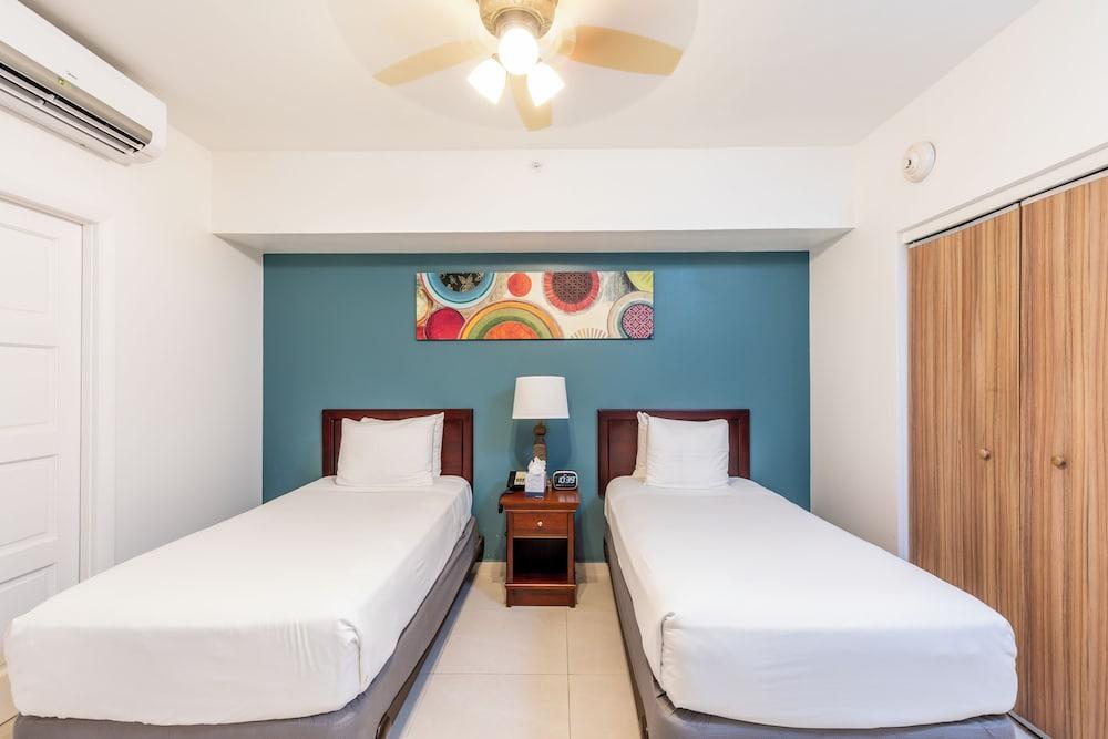 Paradise Beach Villas