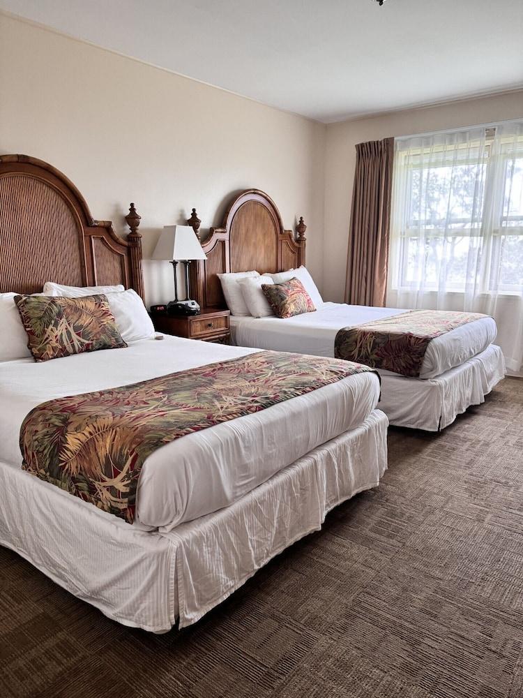 Hawaii Volcano House