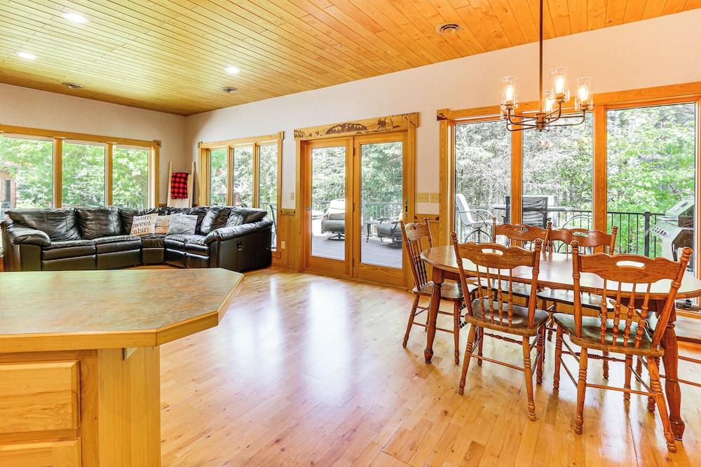 Lakefront Tower Home w/ Shared Dock!